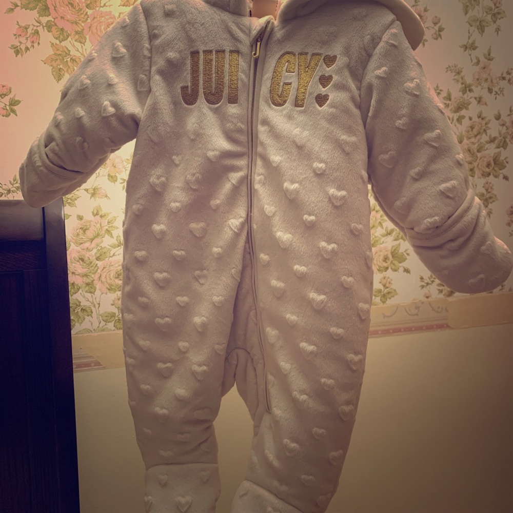 Baby snowsuit